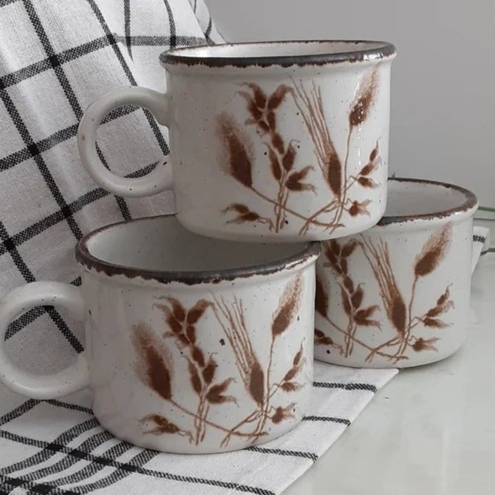 Stonehenge (Wedgwood) Vintage Midwinter Wild Oats Ironstone 5pc Teacups/Mugs